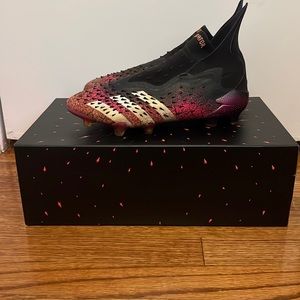 Adidas predator soccer cleats